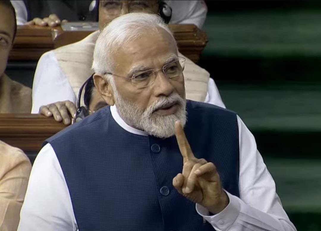 मोदी ने कांग्रेस सांसद धीरज साहू के ठिकानों से 300 करोड़ की बरामदगी पर कसा तंज, जानिए क्या कहा…*