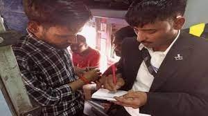 धनबाद रेल मंडल के विभिन्न रेलवे स्टेशनों पर चलाया गया विशेष टिकट चेकिंग अभियान ..2268 बेटिकट यात्रियों से करीब 08 लाख की हुई जुर्माना वसूली..